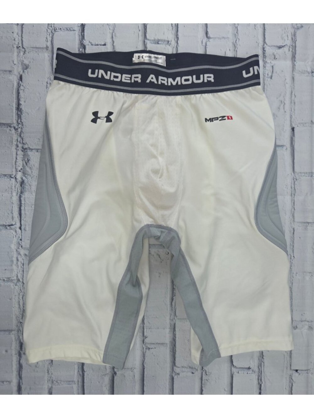 Under Armour Mens HeatGear Compression Sliding Shorts XL W/ Pads White